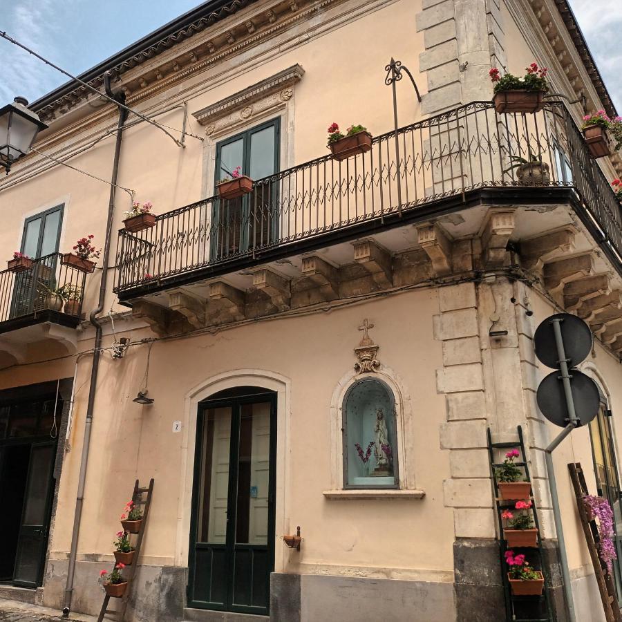 Al Palazzetto Di Apartment Milo